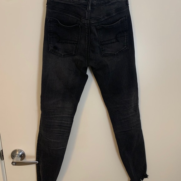 American Eagle Next Level Stretch Jeans - Picture 2 of 2